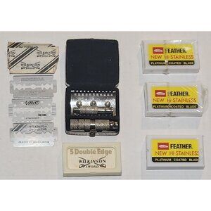 Vintage Military German Travel Safety folding Razor Wilkinson Feather blades box